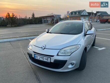 Серый Рено Меган, объемом двигателя 1.5 л и пробегом 135 тыс. км за 8000 $, фото 1 на Automoto.ua