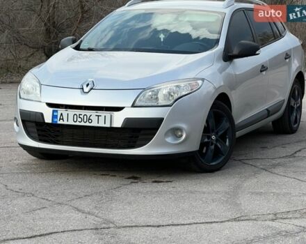 Сірий Рено Меган, об'ємом двигуна 1.46 л та пробігом 269 тис. км за 7200 $, фото 1 на Automoto.ua