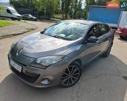 Сірий Рено Меган, об'ємом двигуна 1.46 л та пробігом 299 тис. км за 7200 $, фото 1 на Automoto.ua
