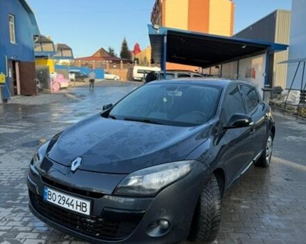 Серый Рено Меган, объемом двигателя 1.4 л и пробегом 176 тыс. км за 5200 $, фото 1 на Automoto.ua