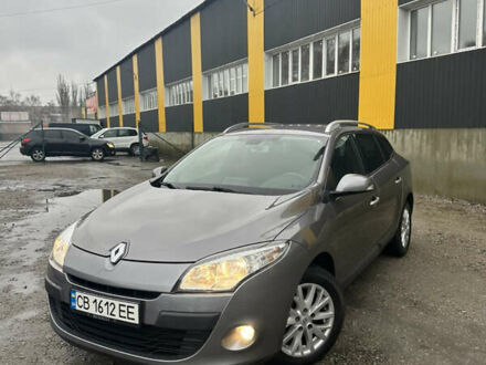 Сірий Рено Меган, об'ємом двигуна 1.87 л та пробігом 200 тис. км за 7700 $, фото 1 на Automoto.ua