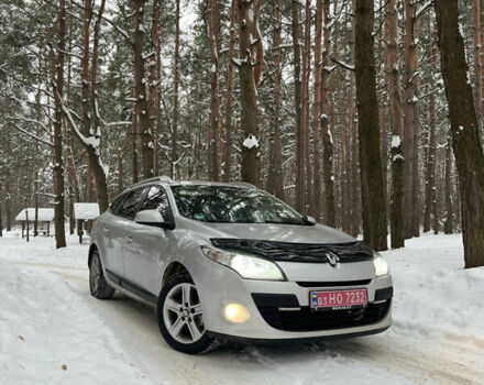 Серый Рено Меган, объемом двигателя 1.46 л и пробегом 230 тыс. км за 6750 $, фото 1 на Automoto.ua