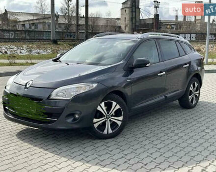 Серый Рено Меган, объемом двигателя 1.46 л и пробегом 261 тыс. км за 7200 $, фото 1 на Automoto.ua