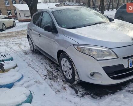 Серый Рено Меган, объемом двигателя 1.5 л и пробегом 220 тыс. км за 8500 $, фото 1 на Automoto.ua