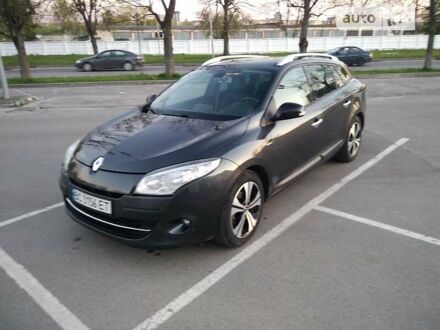 Рено Меган 2011 у Львові на Automoto.ua Сірий Рено Меган, об'ємом двигуна 1.5 л та пробігом 211 тис. км за 8500 $, фото 1 на Automoto.ua