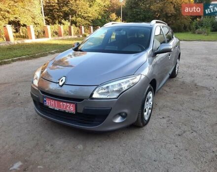 Серый Рено Меган, объемом двигателя 1.6 л и пробегом 201 тыс. км за 7700 $, фото 1 на Automoto.ua