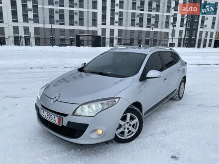 Серый Рено Меган, объемом двигателя 1.46 л и пробегом 221 тыс. км за 6200 $, фото 1 на Automoto.ua