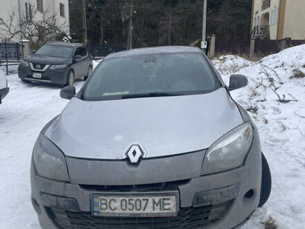 Серый Рено Меган, объемом двигателя 1.46 л и пробегом 264 тыс. км за 3600 $, фото 1 на Automoto.ua