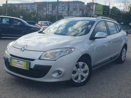 Рено Меган 2011 у Кропивницькому (Кіровограді) на Automoto.ua Сірий Рено Меган, об'ємом двигуна 1.46 л та пробігом 249 тис. км за 6900 $, фото 1 на Automoto.ua