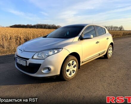 Серый Рено Меган, объемом двигателя 1.5 л и пробегом 220 тыс. км за 6250 $, фото 1 на Automoto.ua