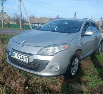 Серый Рено Меган, объемом двигателя 1.46 л и пробегом 227 тыс. км за 7200 $, фото 1 на Automoto.ua