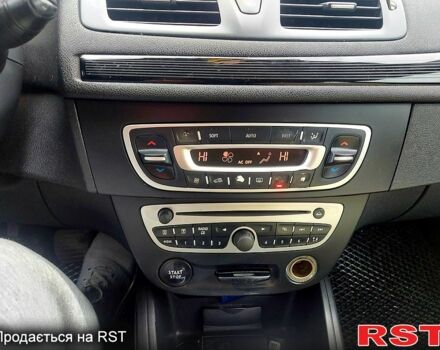 Серый Рено Меган, объемом двигателя 1.5 л и пробегом 267 тыс. км за 6850 $, фото 1 на Automoto.ua