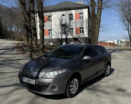 Серый Рено Меган, объемом двигателя 1.5 л и пробегом 330 тыс. км за 5300 $, фото 1 на Automoto.ua