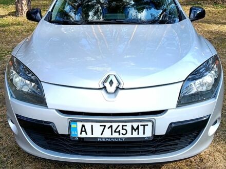 Сірий Рено Меган, об'ємом двигуна 1.5 л та пробігом 230 тис. км за 6800 $, фото 1 на Automoto.ua
