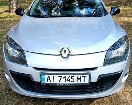 Сірий Рено Меган, об'ємом двигуна 1.5 л та пробігом 230 тис. км за 6800 $, фото 1 на Automoto.ua