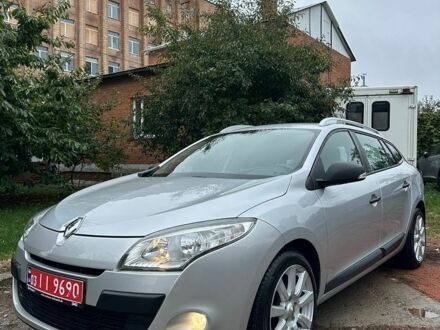 Сірий Рено Меган, об'ємом двигуна 1.5 л та пробігом 250 тис. км за 7850 $, фото 1 на Automoto.ua