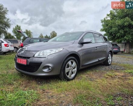 Сірий Рено Меган, об'ємом двигуна 1.6 л та пробігом 202 тис. км за 7800 $, фото 1 на Automoto.ua
