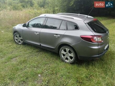 Рено Меган 2011 у Бурштыне на Automoto.ua Сірий Рено Меган, об'ємом двигуна 1.5 л та пробігом 250 тис. км за 7100 $, фото 1 на Automoto.ua