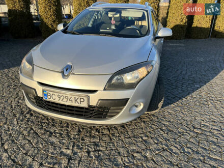 Сірий Рено Меган, об'ємом двигуна 1.6 л та пробігом 216 тис. км за 7500 $, фото 1 на Automoto.ua
