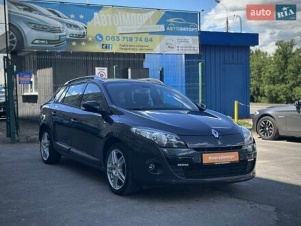 Рено Меган 2011 в Сумах на Automoto.ua Серый Рено Меган, объемом двигателя 1.5 л и пробегом 271 тыс. км за 8750 $, фото 1 на Automoto.ua