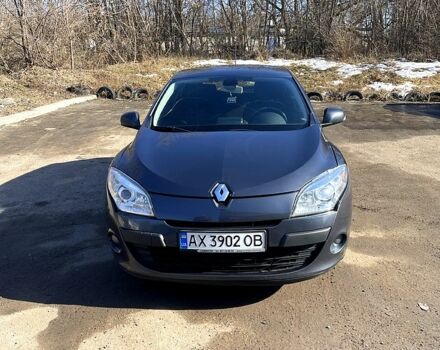 Сірий Рено Меган, об'ємом двигуна 1.5 л та пробігом 300 тис. км за 5800 $, фото 1 на Automoto.ua
