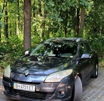 Серый Рено Меган, объемом двигателя 1.5 л и пробегом 386 тыс. км за 7500 $, фото 1 на Automoto.ua