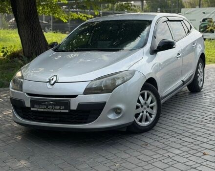 Сірий Рено Меган, об'ємом двигуна 1.6 л та пробігом 232 тис. км за 6700 $, фото 1 на Automoto.ua