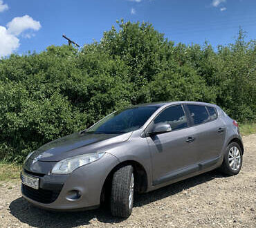 Серый Рено Меган, объемом двигателя 1.46 л и пробегом 248 тыс. км за 6500 $, фото 1 на Automoto.ua