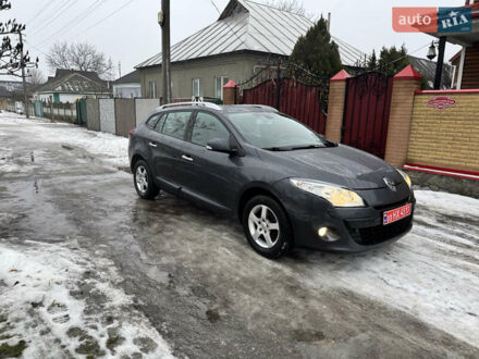 Серый Рено Меган, объемом двигателя 1.6 л и пробегом 199 тыс. км за 7799 $, фото 1 на Automoto.ua