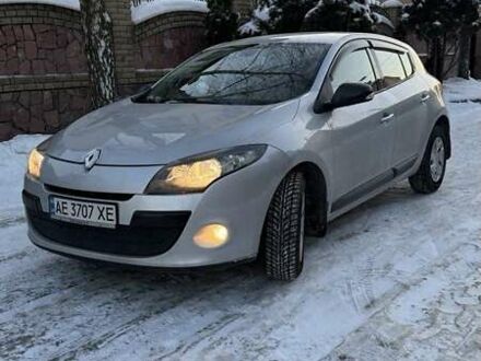 Серый Рено Меган, объемом двигателя 1.46 л и пробегом 188 тыс. км за 6400 $, фото 1 на Automoto.ua