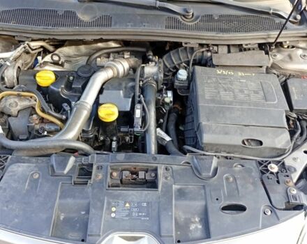 Сірий Рено Меган, об'ємом двигуна 1.5 л та пробігом 196 тис. км за 3661 $, фото 1 на Automoto.ua