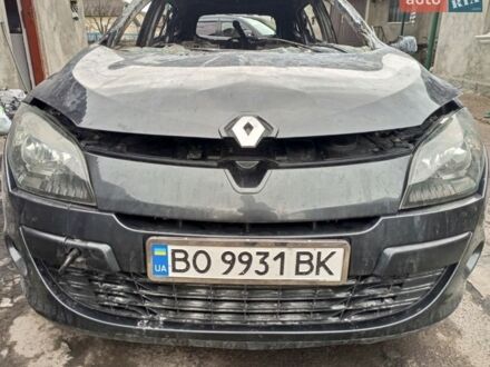 Серый Рено Меган, объемом двигателя 1.5 л и пробегом 215 тыс. км за 2100 $, фото 1 на Automoto.ua