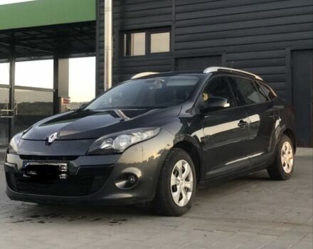 Серый Рено Меган, объемом двигателя 1.5 л и пробегом 20 тыс. км за 7200 $, фото 1 на Automoto.ua