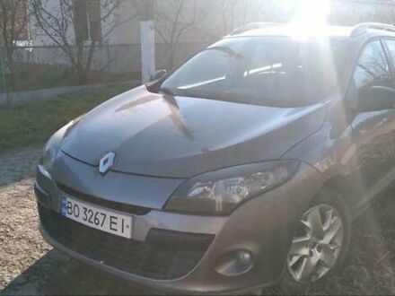 Серый Рено Меган, объемом двигателя 1.5 л и пробегом 265 тыс. км за 6800 $, фото 1 на Automoto.ua