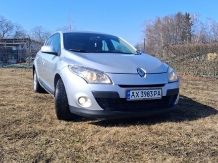 Сірий Рено Меган, об'ємом двигуна 1.46 л та пробігом 289 тис. км за 6500 $, фото 1 на Automoto.ua