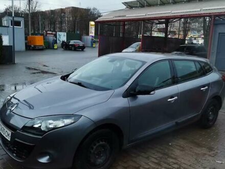 Сірий Рено Меган, об'ємом двигуна 1.46 л та пробігом 267 тис. км за 6900 $, фото 1 на Automoto.ua