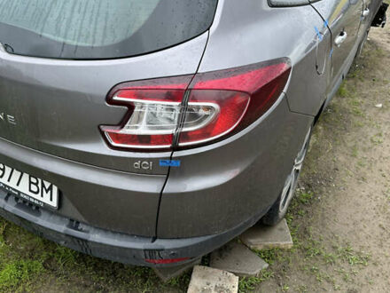 Рено Меган 2011 в Ровно на Automoto.ua Серый Рено Меган, объемом двигателя 1.5 л и пробегом 260 тыс. км за 2300 $, фото 1 на Automoto.ua