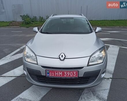 Сірий Рено Меган, об'ємом двигуна 1.5 л та пробігом 150 тис. км за 8300 $, фото 1 на Automoto.ua