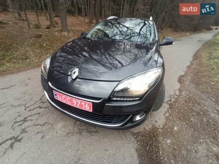 Рено Меган 2012 в Самборе на Automoto.ua Серый Рено Меган, объемом двигателя 1.5 л и пробегом 228 тыс. км за 7900 $, фото 1 на Automoto.ua