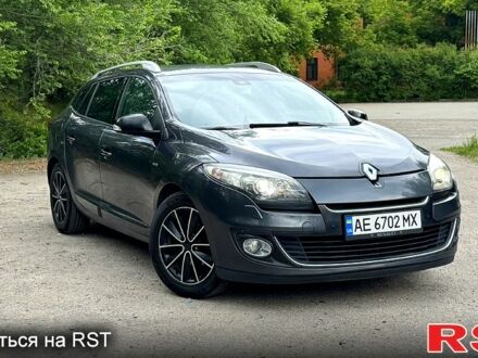 Сірий Рено Меган, об'ємом двигуна 1.5 л та пробігом 350 тис. км за 6900 $, фото 1 на Automoto.ua