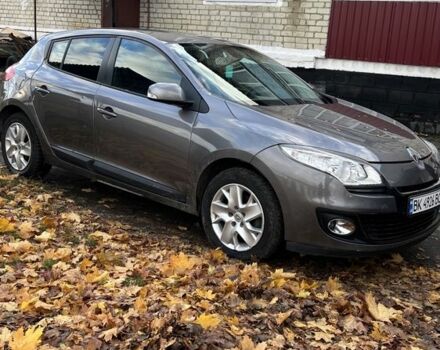 Сірий Рено Меган, об'ємом двигуна 1.5 л та пробігом 220 тис. км за 7200 $, фото 1 на Automoto.ua