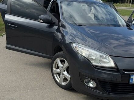 Сірий Рено Меган, об'ємом двигуна 1.5 л та пробігом 311 тис. км за 6800 $, фото 1 на Automoto.ua