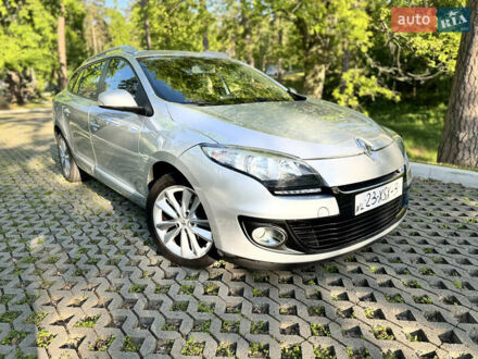 Рено Меган 2012 у Буче на Automoto.ua Сірий Рено Меган, об'ємом двигуна 1.5 л та пробігом 249 тис. км за 7999 $, фото 1 на Automoto.ua