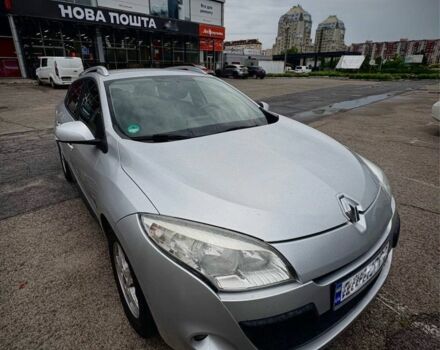 Сірий Рено Меган, об'ємом двигуна 0 л та пробігом 249 тис. км за 7518 $, фото 1 на Automoto.ua