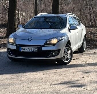 Серый Рено Меган, объемом двигателя 1.5 л и пробегом 235 тыс. км за 7950 $, фото 1 на Automoto.ua