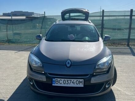 Серый Рено Меган, объемом двигателя 1.6 л и пробегом 240 тыс. км за 8600 $, фото 1 на Automoto.ua