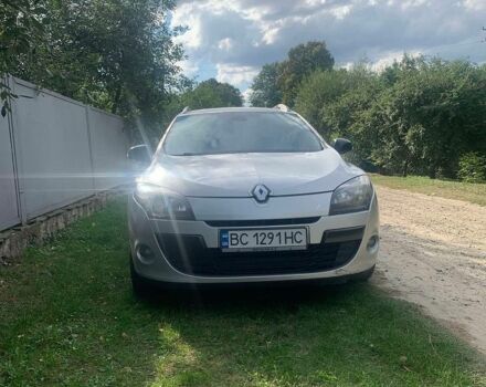 Сірий Рено Меган, об'ємом двигуна 1.5 л та пробігом 337 тис. км за 6900 $, фото 1 на Automoto.ua