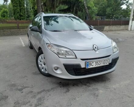 Сірий Рено Меган, об'ємом двигуна 1.5 л та пробігом 400 тис. км за 4950 $, фото 1 на Automoto.ua