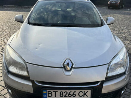Сірий Рено Меган, об'ємом двигуна 1.5 л та пробігом 301 тис. км за 7200 $, фото 1 на Automoto.ua