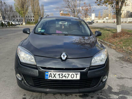 Серый Рено Меган, объемом двигателя 1.5 л и пробегом 270 тыс. км за 8200 $, фото 1 на Automoto.ua